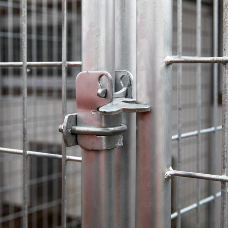 2" x 4" Welded Wire Dog Kennel Panels