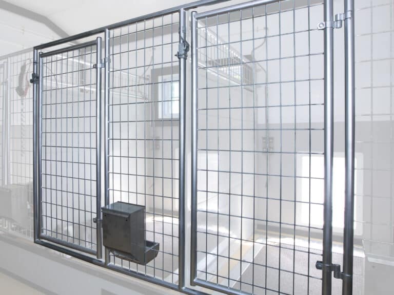 2" x 4" Welded Wire Dog Kennel Panels