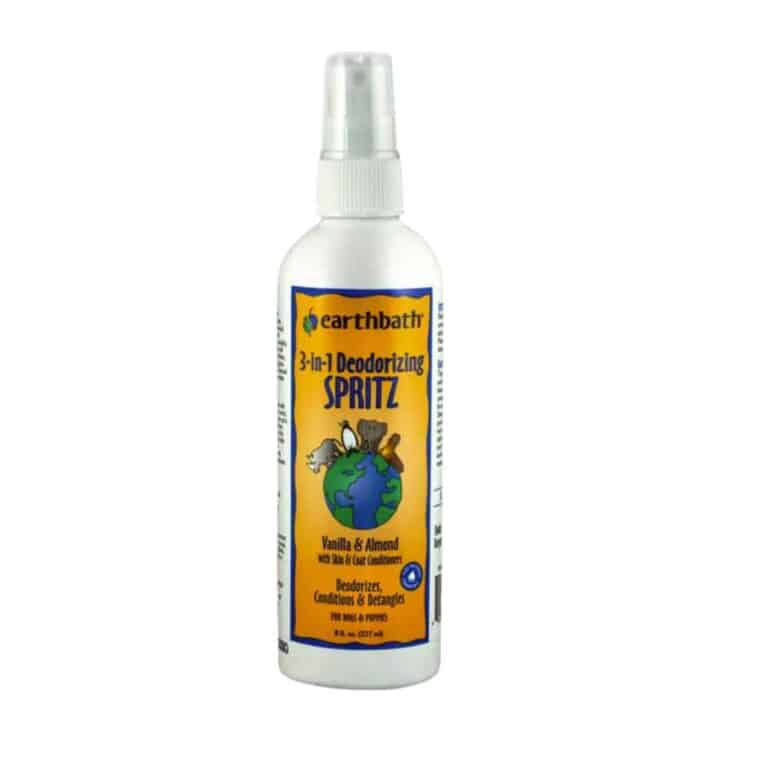 bottle of 3 in 1 deodorizing spritz