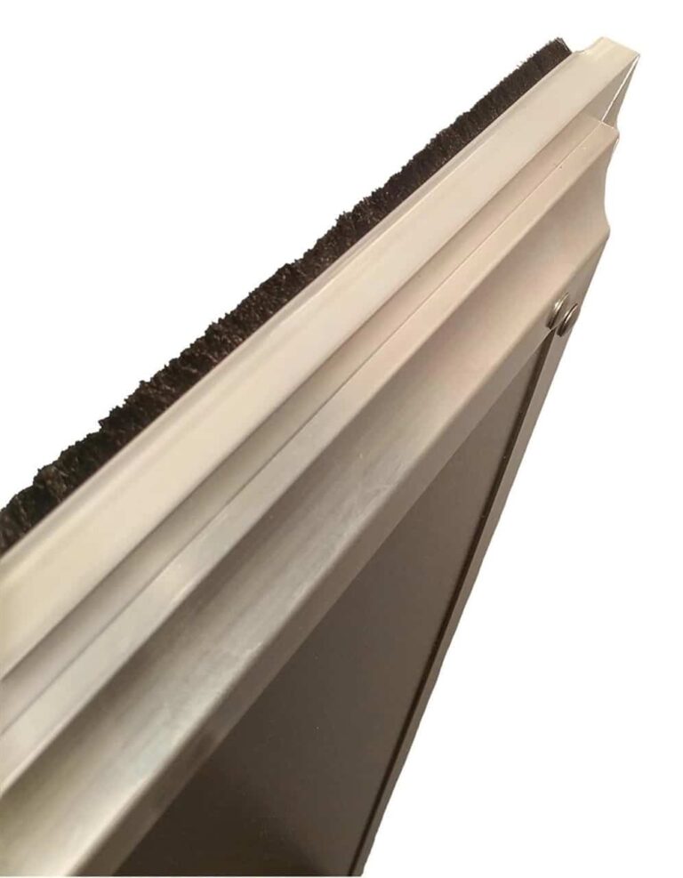 Premium Kennel Clad Insulated Guillotine Door