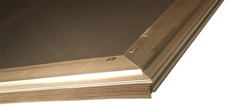 Dual Auto Locking Guillotine Door