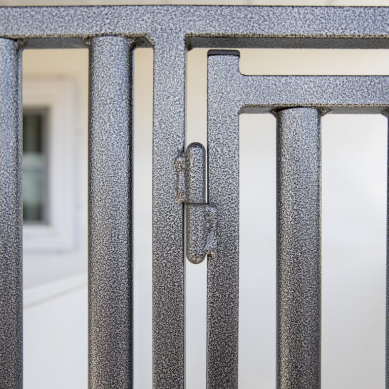 Powder Coated Stainless Steel Kennel Panels