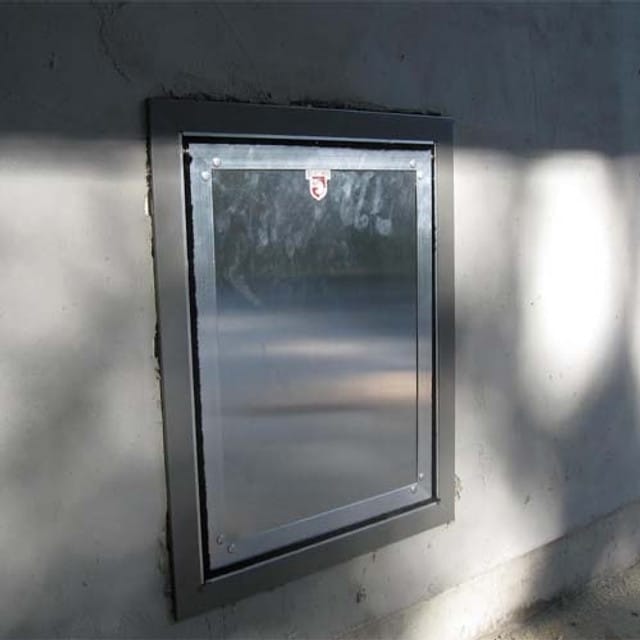 Kennel Clad Swing Door